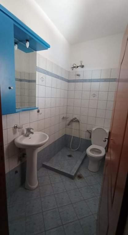 Melana Apartment Tiros Luaran gambar